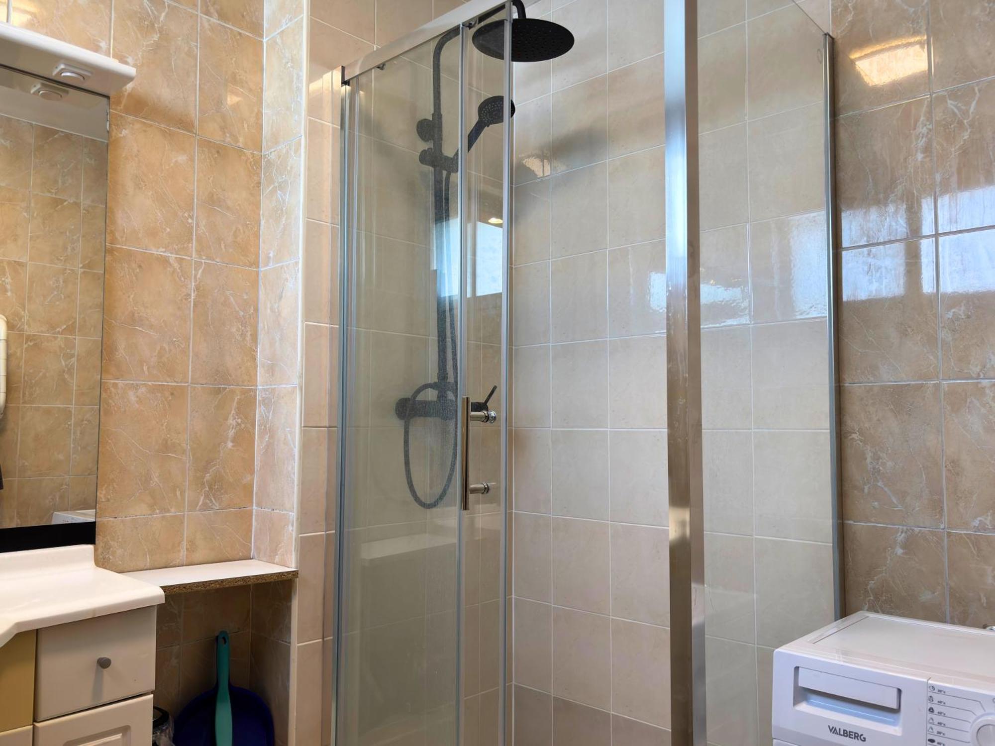 La Tour - Tout Confort - Hypercentre - Balcon #Sirdest Franconville  Ngoại thất bức ảnh